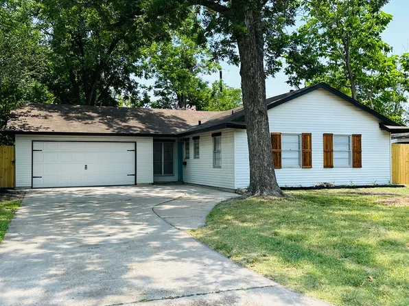 8510 Friendship Rd, Houston, TX 77080