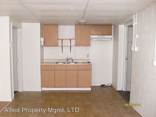 2nd image of 725 East Ave