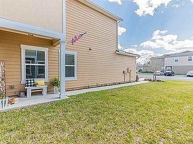 2nd image of 137 Whitland Way