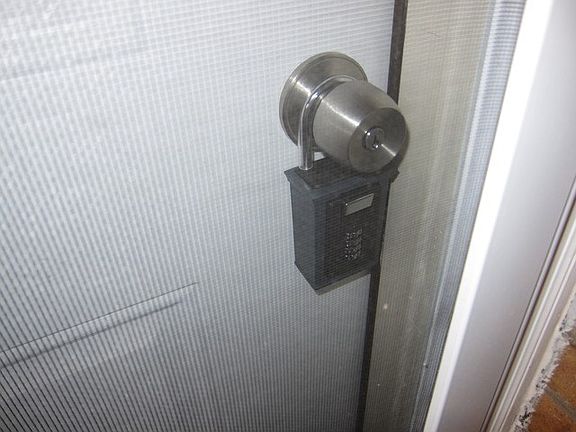 5th image of 8041 Lake St #2N