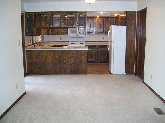 4th image of 1219 Union Ave #1221