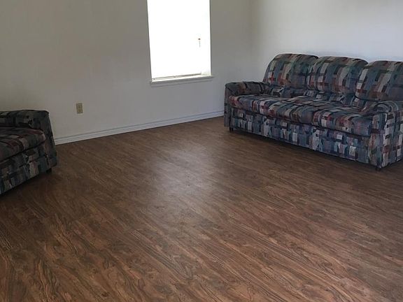 2nd image of 1024 N Wells St