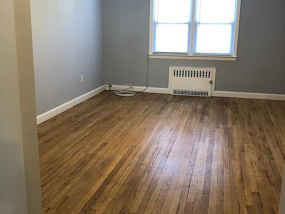 Living Room Unfurnished