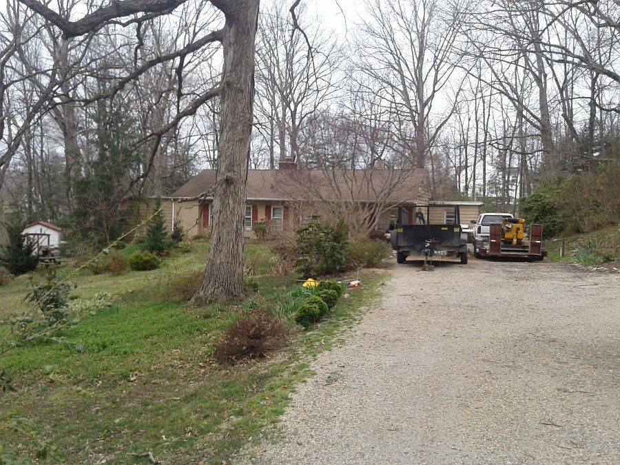 1st image of 11108 Parkview Dr