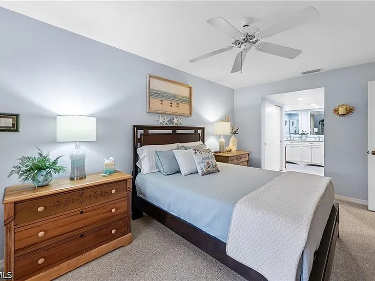 5890 Trailwinds Dr #522 — Photo 3