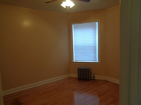 4th image of 8231 S Eberhart Ave #3A
