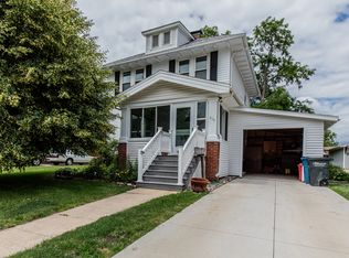 419 E Lincoln St, Princeton, IL 61356