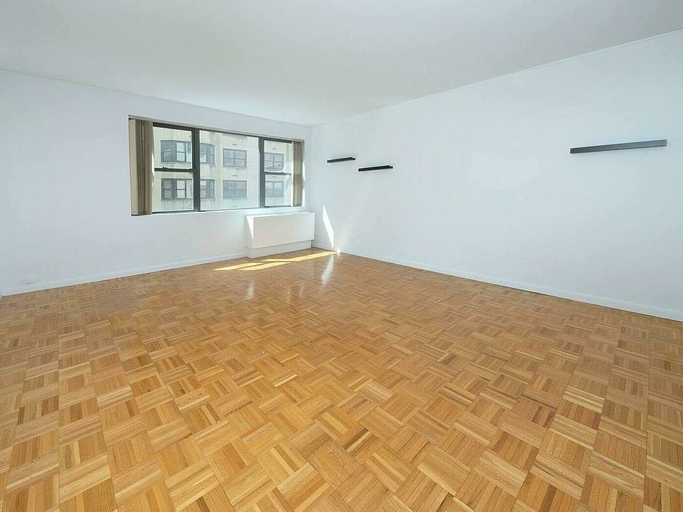 1st image of 402 E 90th St APT 4F