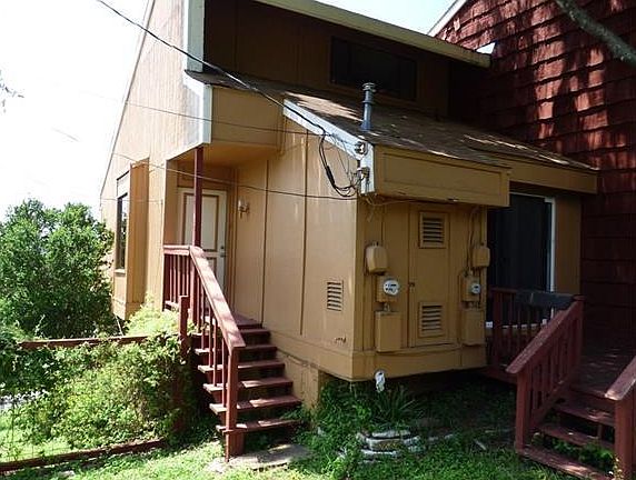2nd image of 2316 Wilke Dr #B