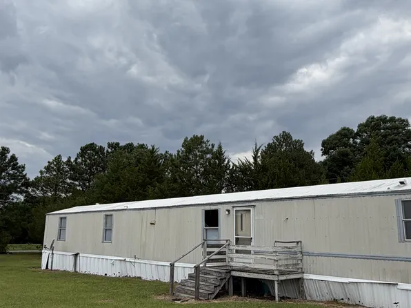 95 T Bar Rd, Benson, NC 27504