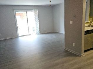 1592 Woodman Dr APT 14, Dayton, OH
