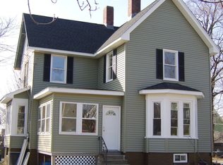 102 Spring St, Enfield, CT 06082