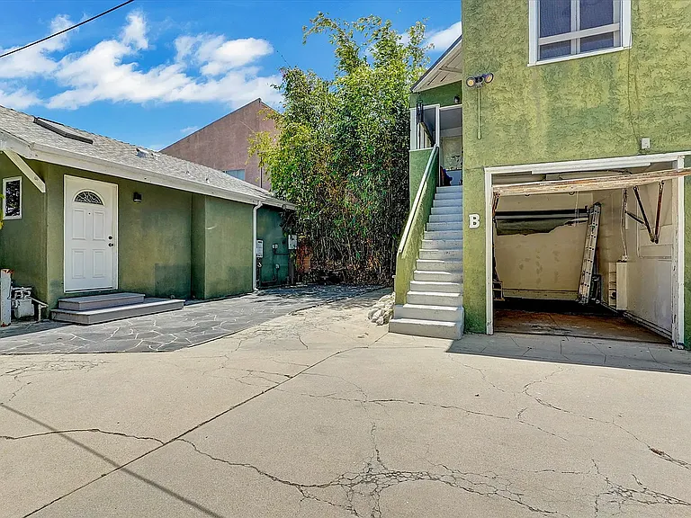 3947 Huron Ave #A — Photo 7