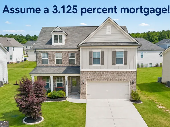 121 Mitchem Creek Dr, Loganville, GA 30052