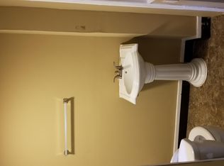 1215 W Silver St #EFFICIENCY, Philadelphia, PA 19133