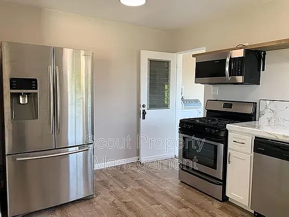 1285 Alta Vista Dr #2 — Photo 16