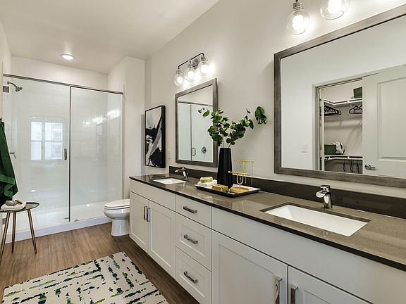 5th image of 2001 Plateau Vista Blvd #2-2113