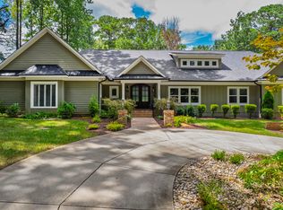 5607 Lambshire Dr, Raleigh, NC 27612