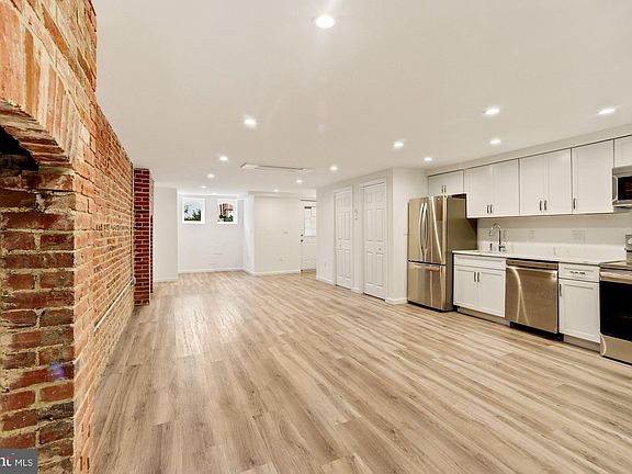 5th image of 1215 S St NW #B