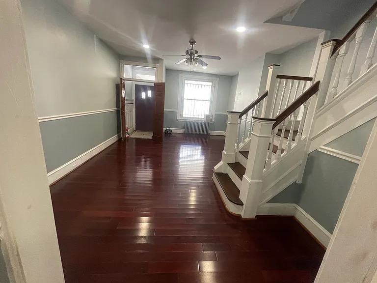 2302 W Montgomery Ave — Photo 27