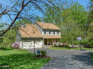 13158 Lazy Glen Ln, Herndon, VA 20171