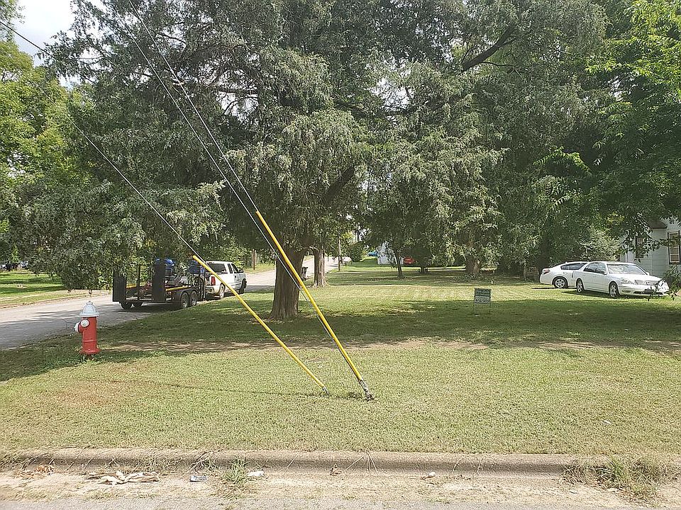 50 x 140 Corner City lot