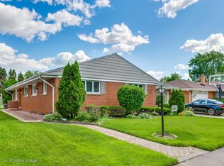 861 East Ave, Park Ridge, IL 60068