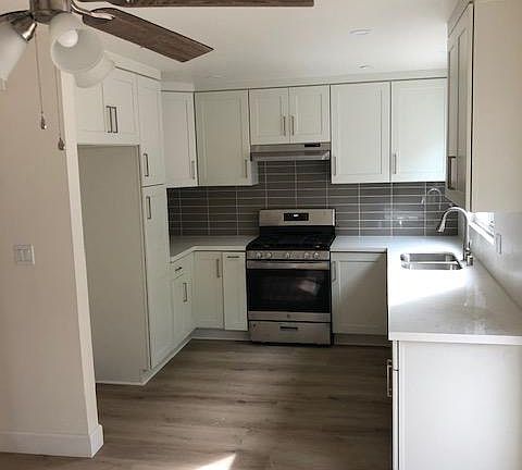4th image of 665 Plumer St #C