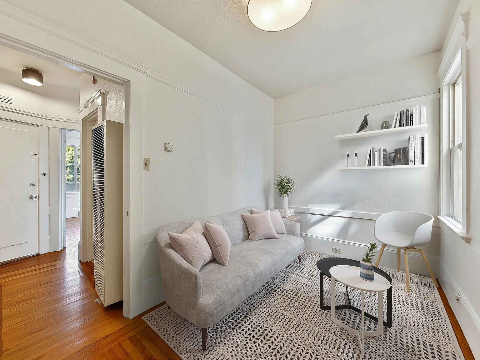 1 bed, 500 sqft, $3,500 — Photo 3