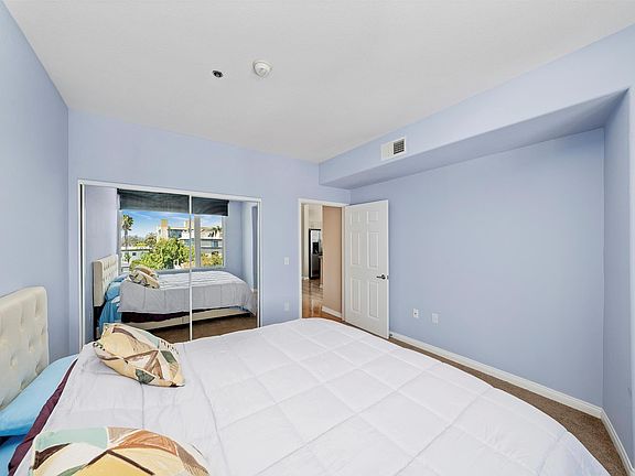 5th image of 1642 7th Ave Unit 530