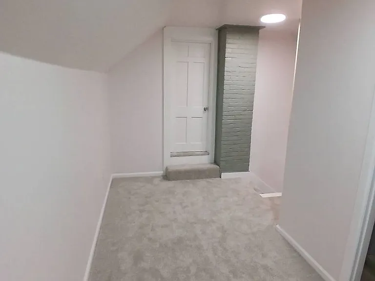 6015 Hosmer Ave — Photo 82
