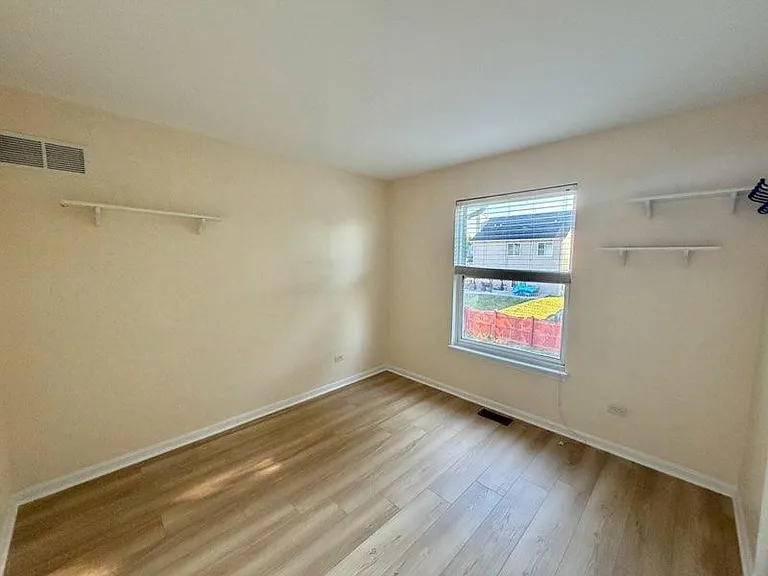 1701 Courtwright Dr — Photo 21