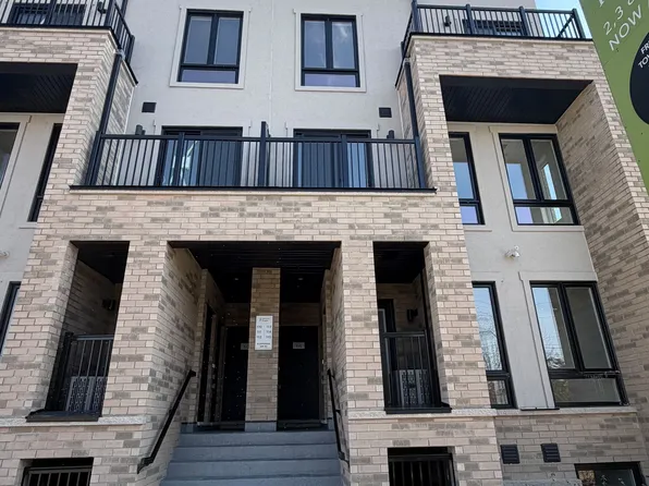 51 Jefferson Side Rd #115, Richmond Hill, ON L4E 1M1