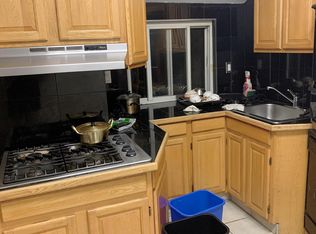 195-07 42nd Ave FLOOR 3, Flushing, NY 11358