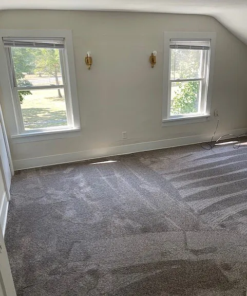 734 E Park St — Photo 6