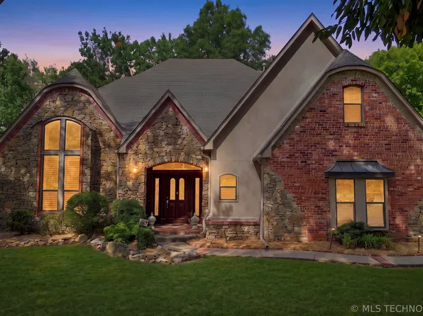 9318 N 138th East Ave, Owasso, OK 74055