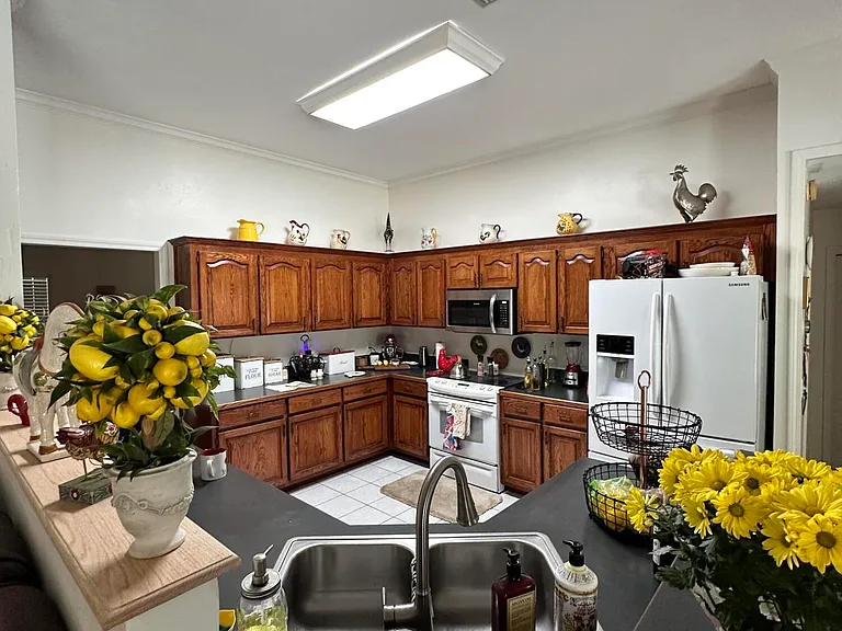 22490 Pine St — Photo 8