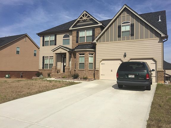 4th image of 543 Besra Dr