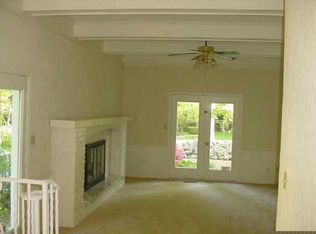 401 Beechwood Dr, Greenfield, IN