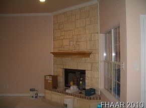 4th image of 210 Comanche Dr