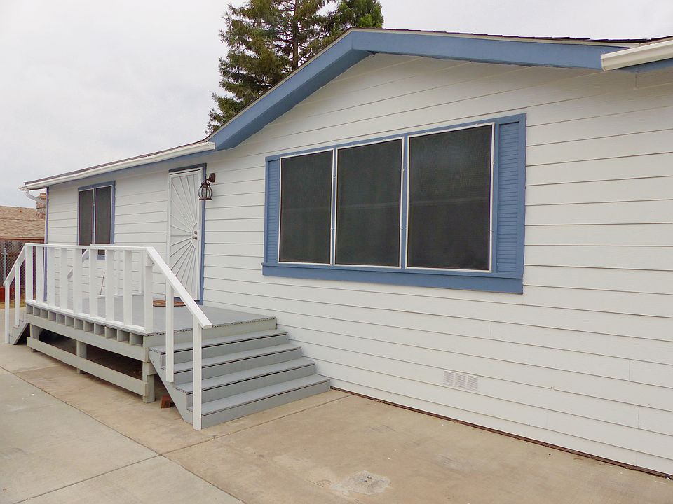 1st image of 8684 Beauxart Cir