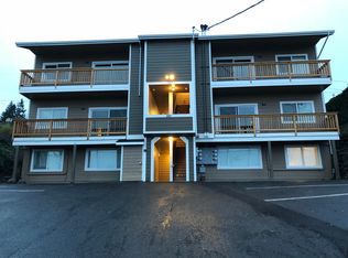 321 N Wycoff Ave APT 1, Bremerton, WA 98312