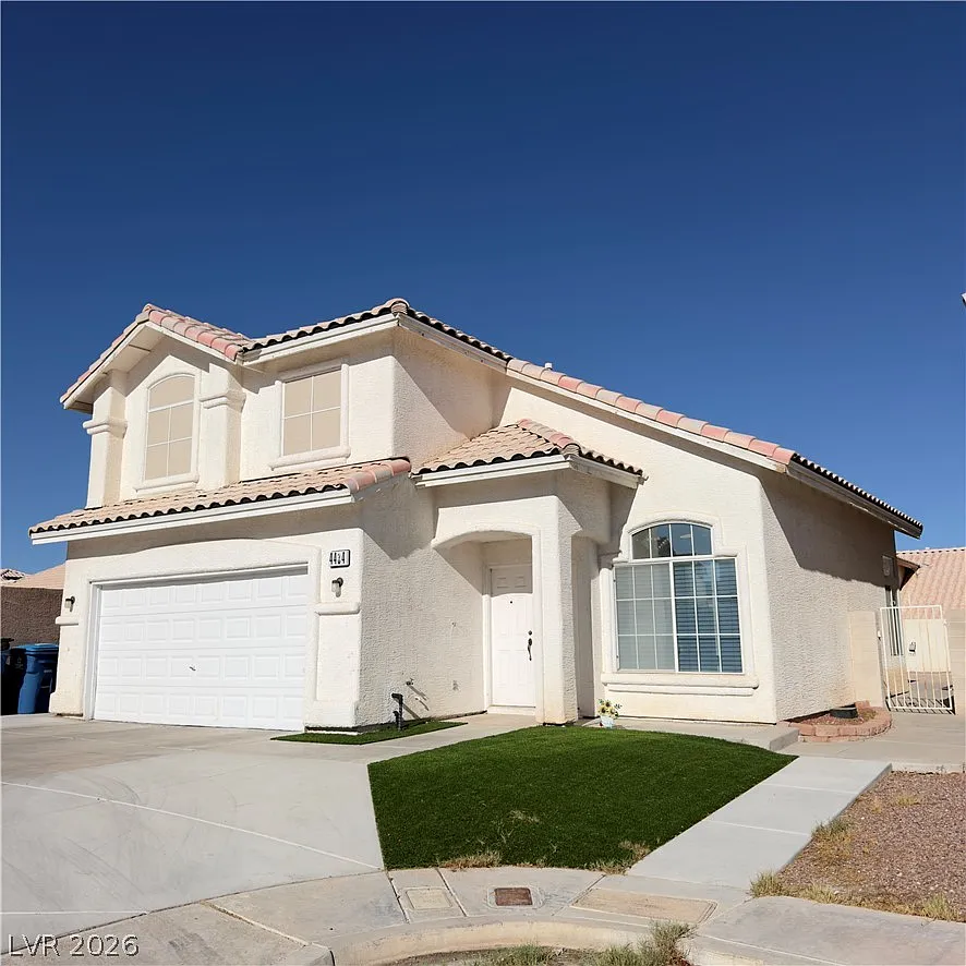 3 bed, 2.5 bath, 1527 sqft, $1,998 — Photo 1