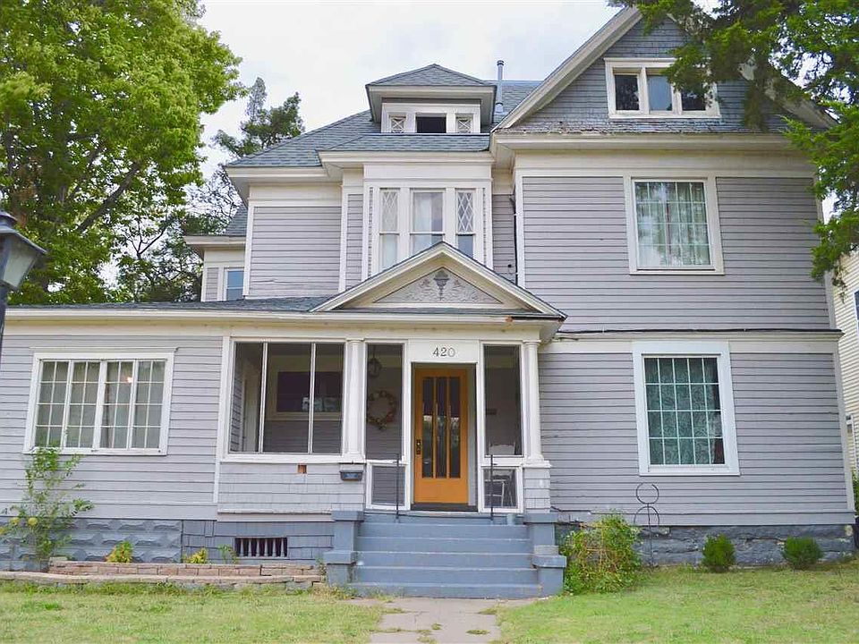 1st image of 420 E Sherman Ave