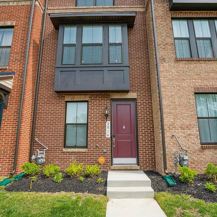 1st image of 2816 Dart Dr