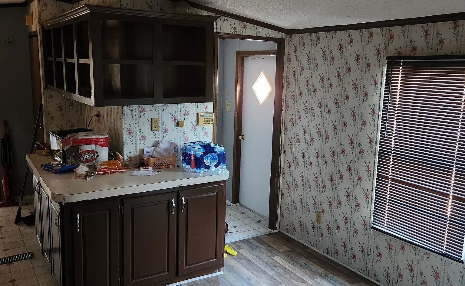 2 bed, $900 — Photo 4