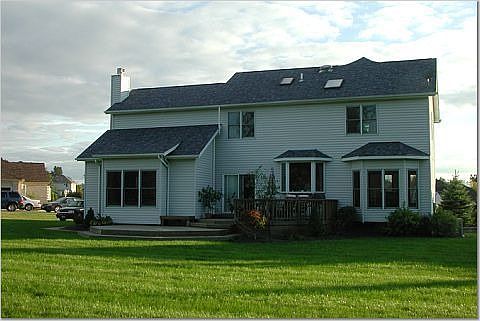 2nd image of 8523 Evergreen Dr