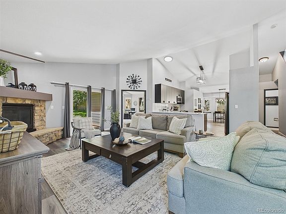 5th image of 6563 S Taft Way