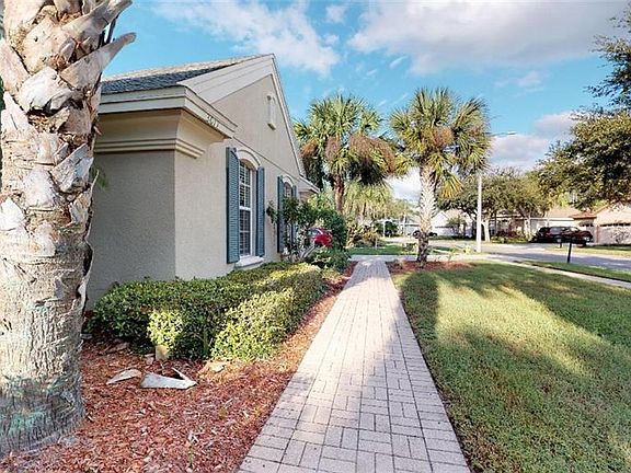 2nd image of 3017 Sunset Lakes Blvd