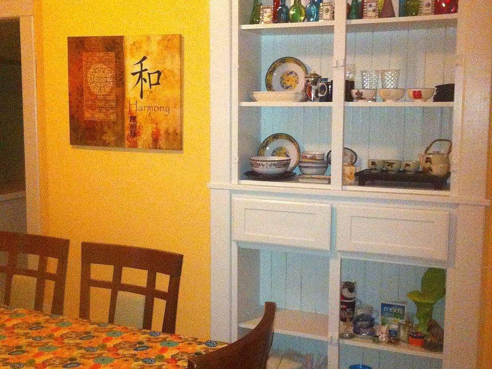 dining room/melon glamour